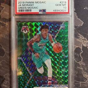 2019-20 Panini Mosaic Ja Morant Green Mosaic Prizm Rookie RC #219 PSA 10